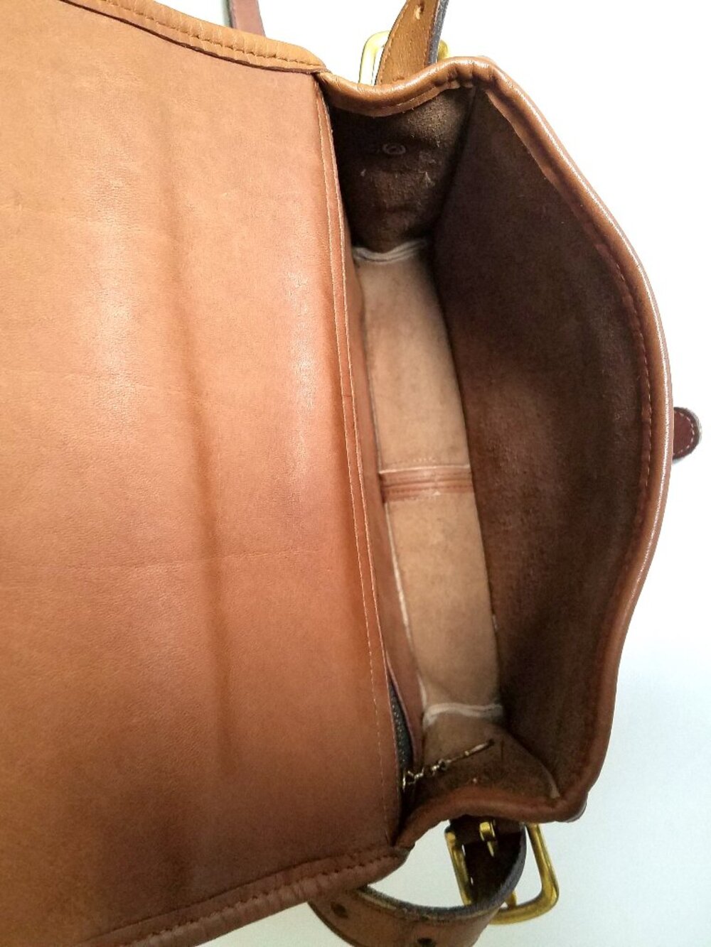 Vintage Coach British Tan Leather Courier Crossbody Bag 9425 NYC - Picture 6 of 8